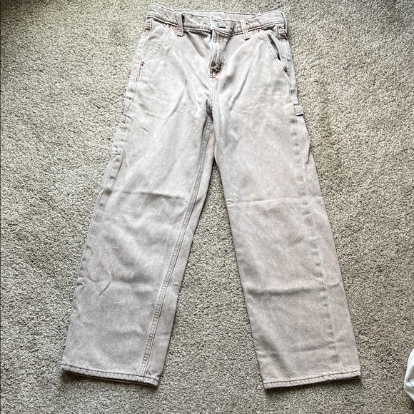 Old navy- baggy. - Picture 1 of 5
